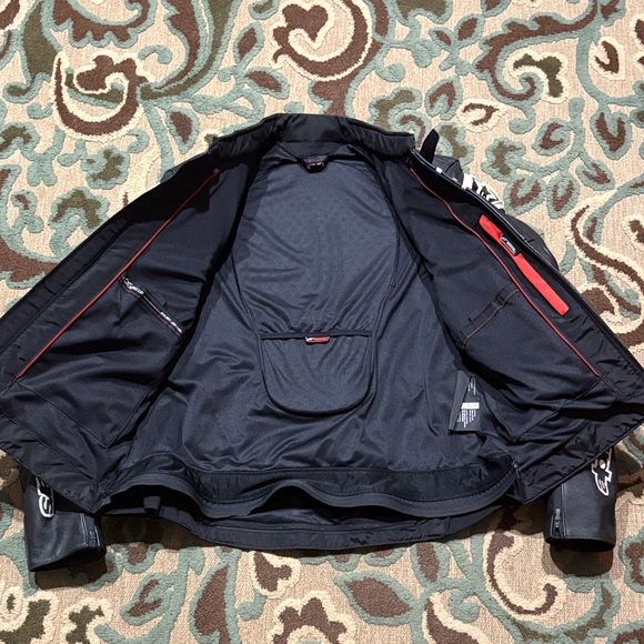 Alpinestars Black and White Jaws Airflow Motorcycle Jacket - Picture 2 of 4